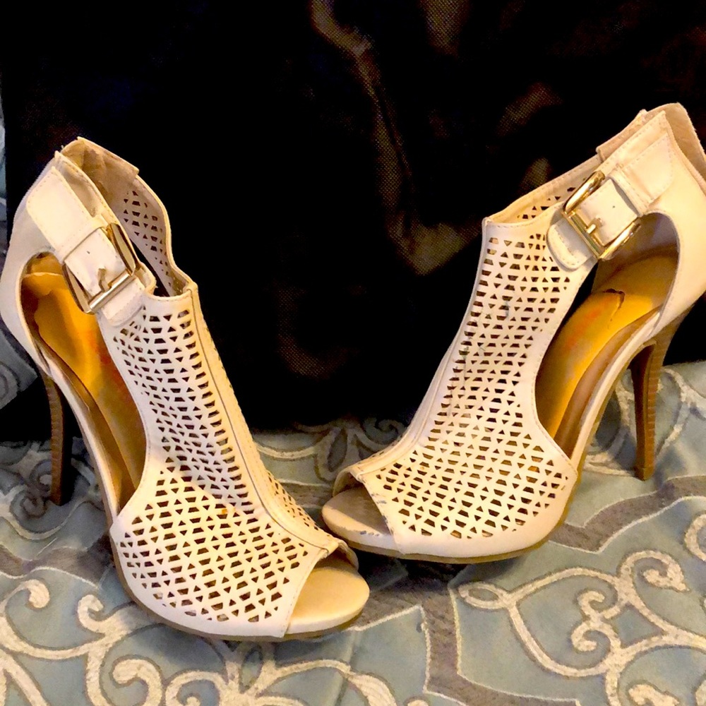 Madeline girl heels